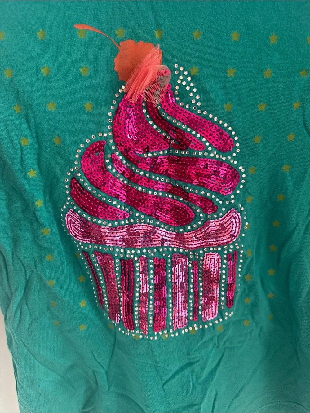 Gap size 8 long sleeve vintage cupcake  top